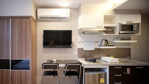 Check Inn Phromphong Check Inn Phromphong